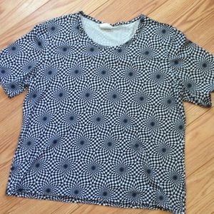 Psychedellic mind trick print top- L